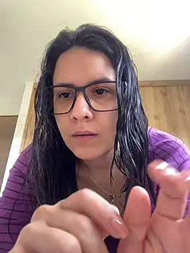 Snapshot of Annarhode chatting on July 22, 6:00 pm Annarhode online show from July 22, 6:00 pm