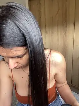 Snapshot of Annarhode chatting on July 31, 4:39 pm Annarhode online show from July 31, 4:39 pm