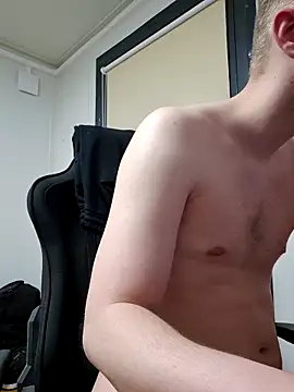 Aceyguy online show from April 9, 7:19 pm