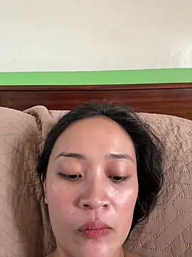 Snapshot of xlamina_ chatting on July 8, 2:38 am xlamina online show from July 8, 2:38 am
