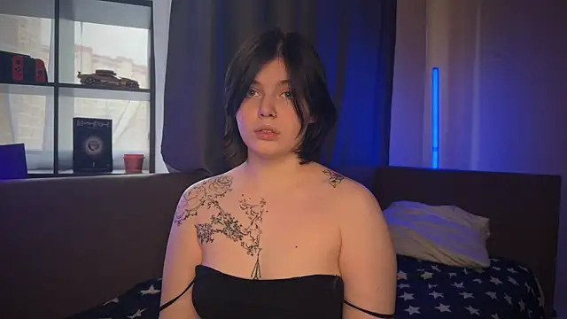 Snapshot of Sophia_Goodgirl chatting on April 1, 1:41 pm Sophia Goodgirl online show from April 1, 1:41 pm
