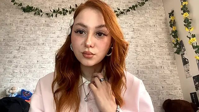 DramaDollX online show from March 28, 8:58 am