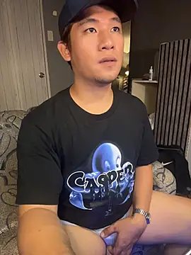Snapshot of Titanryu chatting on July 3, 5:30 pm Titanryu online show from July 3, 5:30 pm