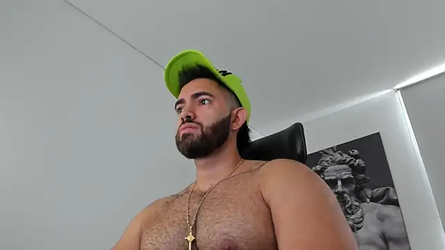 simonleon27 online show from May 31, 4:36 pm