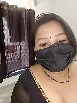 Snapshot of Hoty_bhabii chatting on April 21, 8:31 am Hoty bhabii online show from April 21, 8:31 am