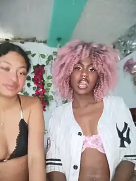 Snapshot of KatyBelle_ chatting on March 27, 10:31 pm KatyBelle online show from March 27, 10:31 pm