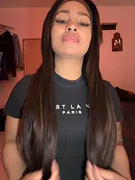 ValentinasXXX online show from March 28, 11:48 pm