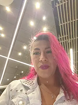 tatianabelli online show from July 13, 9:17 pm
