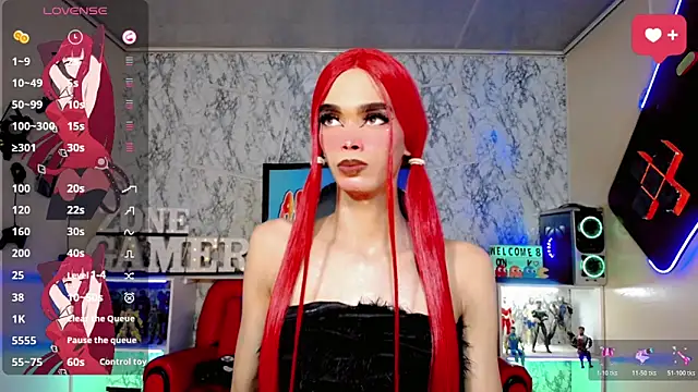 Snapshot of cami_valkyrie chatting on May 1, 7:29 pm cami valkyrie online show from May 1, 7:29 pm