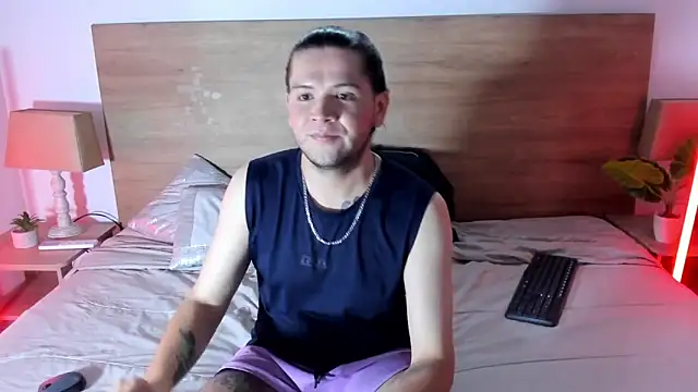 MatthewDavis  online show from June 3, 2:33 pm