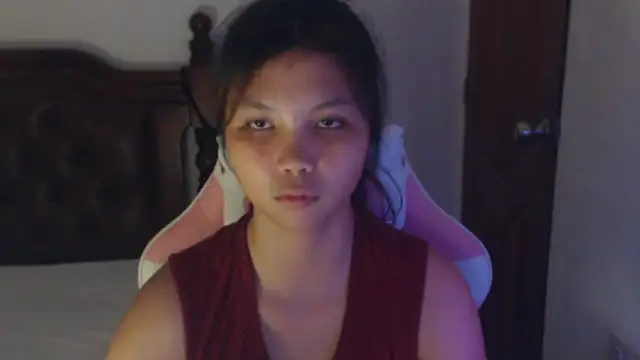 Snapshot of sweet_21_1 chatting on July 21, 5:48 pm sweet 21 1 online show from July 21, 5:48 pm