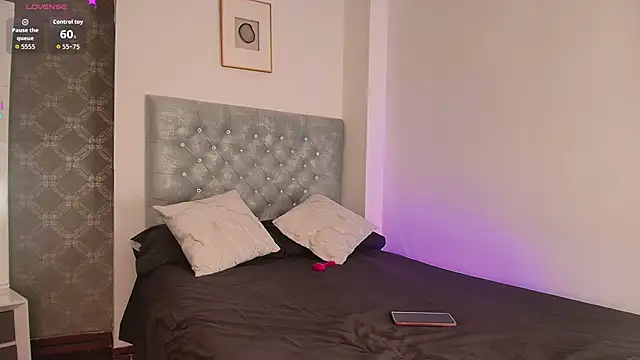 amanda carmen online show from June 27, 3:11 am
