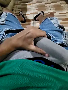 daltonnhorny online show from April 2, 1:47 am