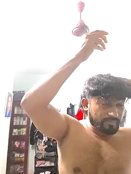 varun2184 online show from May 7, 6:13 pm