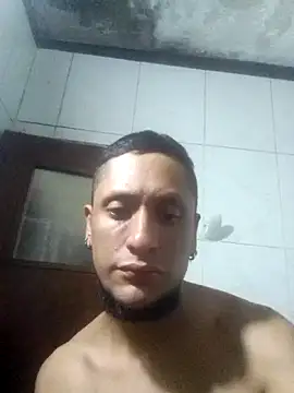 guelmiv20 online show from April 11, 9:41 pm