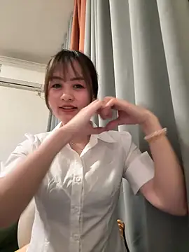 Yang 218 online show from April 25, 9:23 am
