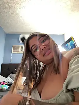 C1N09 online show from May 12, 7:22 pm