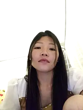 -Quyny- online show from March 27, 3:01 pm