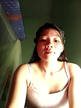 -Quyny- online show from May 10, 11:48 am