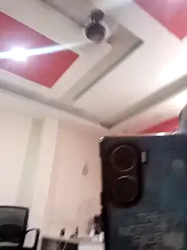 Snapshot of TANU01990 chatting on March 30, 2:18 pm TANU01990 online show from March 30, 2:18 pm