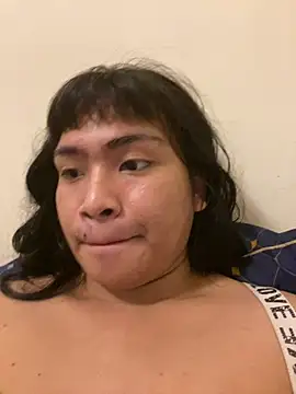 lulueraxxxx online show from July 26, 12:45 pm