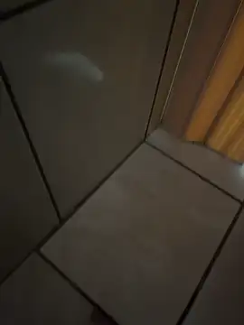 sfadinz online show from April 25, 4:26 pm