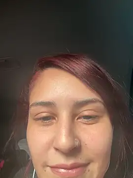 veronicasapequinha online show from April 1, 11:44 am