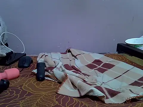 Snapshot of chauke23 chatting on July 1, 8:38 am chauke23 online show from July 1, 8:38 am