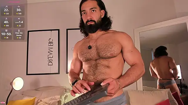Max strong01 online show from May 14, 11:00 pm