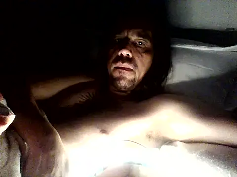 Snapshot of anthony44brazil chatting on April 25, 5:10 pm anthony44brazil online show from April 25, 5:10 pm