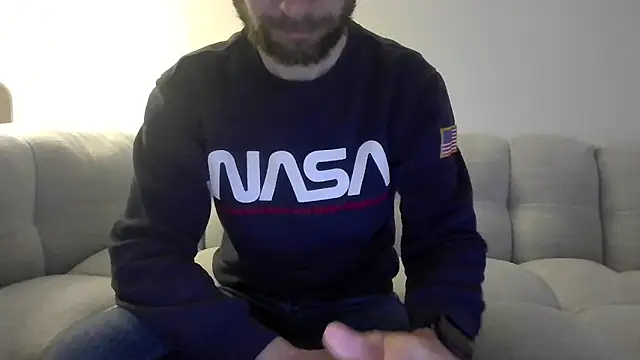 Sam 75013 online show from May 20, 7:53 pm
