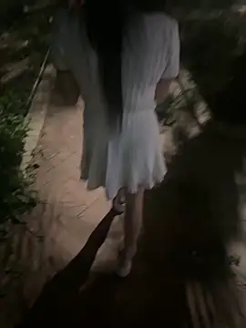 Snapshot of tanhualang001 chatting on April 3, 2:37 pm tanhualang001 online show from April 3, 2:37 pm