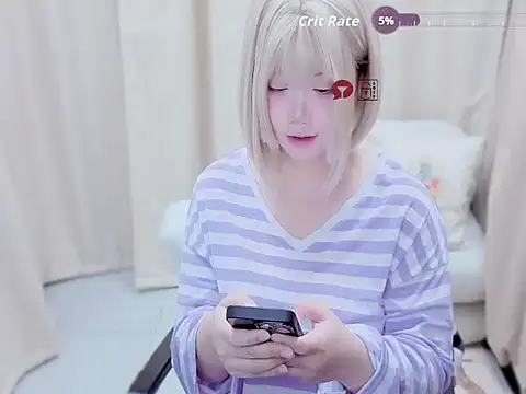 Snapshot of MiMi-smallmimi chatting on June 10, 2:16 pm MiMi-smallmimi online show from June 10, 2:16 pm