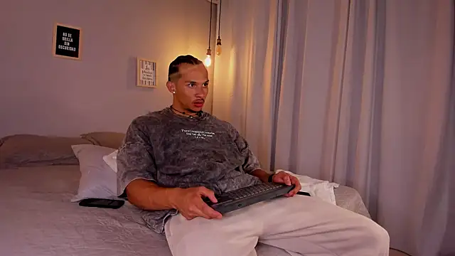 dominik drake online show from April 29, 12:53 pm