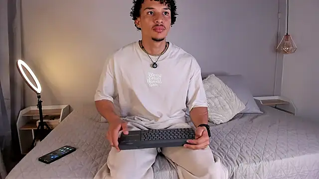 dominik drake online show from May 15, 2:51 am