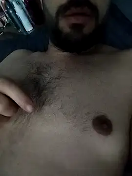 Snapshot of hartboy41 chatting on April 11, 8:40 am hartboy41 online show from April 11, 8:40 am