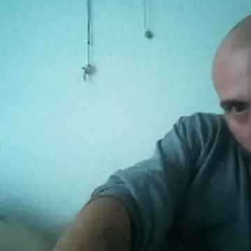 tainted95 online show from April 18, 3:49 pm