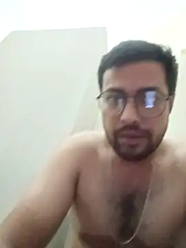 Snapshot of herochoclateboy chatting on April 20, 4:43 pm herochoclateboy online show from April 20, 4:43 pm