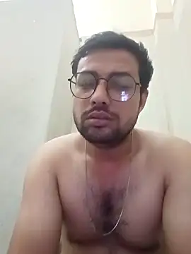 Snapshot of herochoclateboy chatting on April 21, 4:45 pm herochoclateboy online show from April 21, 4:45 pm
