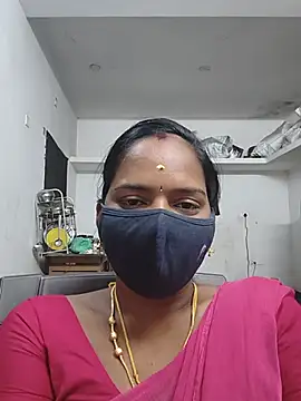 Snapshot of Tamil_Sangeetha chatting on June 7, 4:44 pm Tamil Sangeetha online show from June 7, 4:44 pm