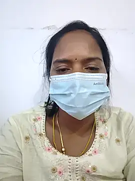 Snapshot of Tamil_Sangeetha chatting on June 14, 12:19 am Tamil Sangeetha online show from June 14, 12:19 am