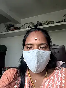 Snapshot of Tamil_Sangeetha chatting on June 15, 5:09 am Tamil Sangeetha online show from June 15, 5:09 am