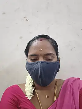 Snapshot of Tamil_Sangeetha chatting on June 25, 4:56 am Tamil Sangeetha online show from June 25, 4:56 am
