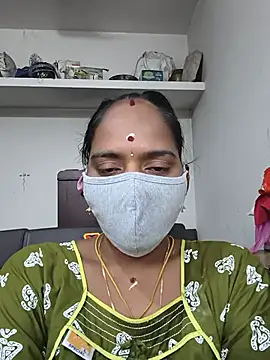 Snapshot of Tamil_Sangeetha chatting on June 26, 12:53 pm Tamil Sangeetha online show from June 26, 12:53 pm