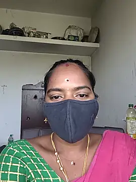 Snapshot of Tamil_Sangeetha chatting on June 30, 5:52 am Tamil Sangeetha online show from June 30, 5:52 am