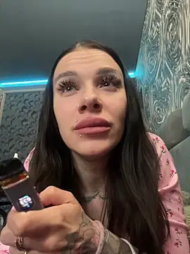 Maiden Of Pain online show from March 30, 6:36 am