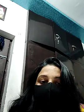 Snapshot of purvi46 chatting on June 6, 4:33 pm purvi46 online show from June 6, 4:33 pm
