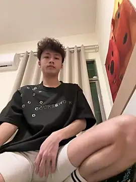 Snapshot of sexyboy-3525 chatting on April 4, 2:47 pm sexyboy-3525 online show from April 4, 2:47 pm