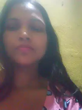 riyaa sexyy online show from April 17, 6:55 pm