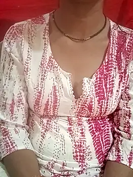 Snapshot of riyaa_sexyy chatting on June 4, 5:35 am riyaa sexyy online show from June 4, 5:35 am